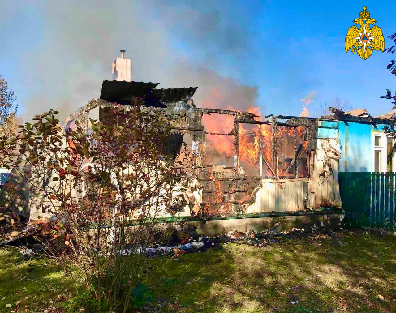 В Починковском районе «вспыхнул» трехквартирный дом