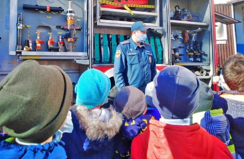 В Смоленске в Центре противопожарной пропаганды прошла очередная экскурсия