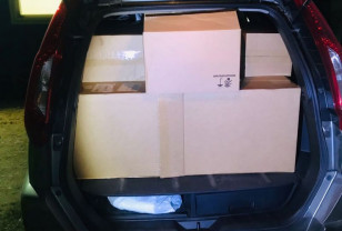 Смоленские пограничники задержали машину с 20 коробками нелегальных сигарет