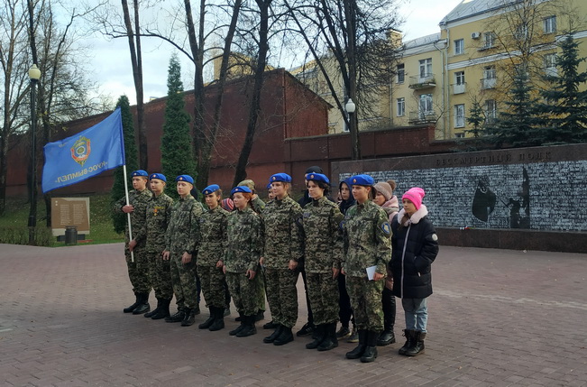 В Смоленске юным воспитанникам «КУОС-Вымпел» вручили васильковые береты