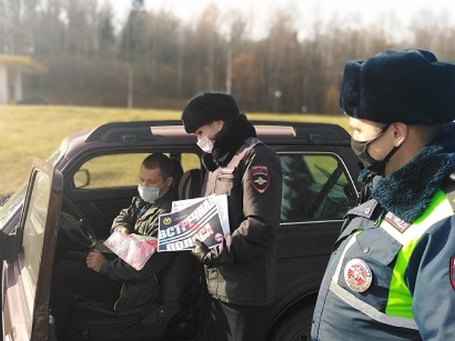 В Смоленской области сотрудники ГИБДД провели акцию «Встречная полоса»