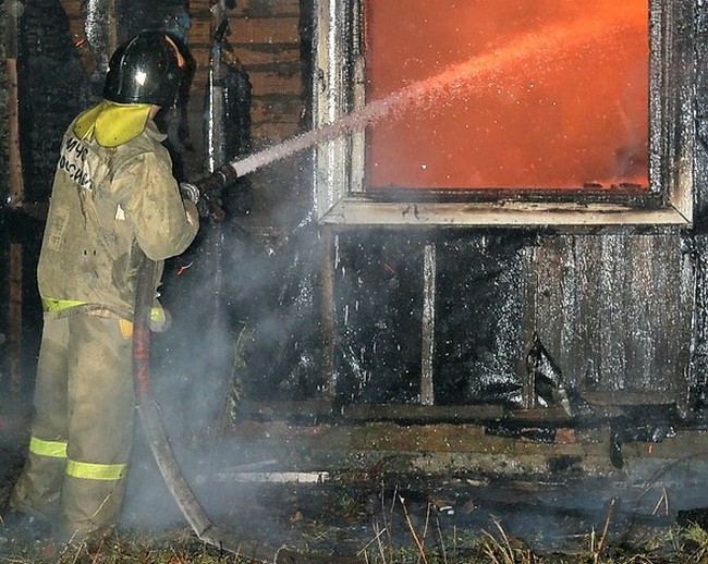 В Починковском районе при пожаре погиб мужчина