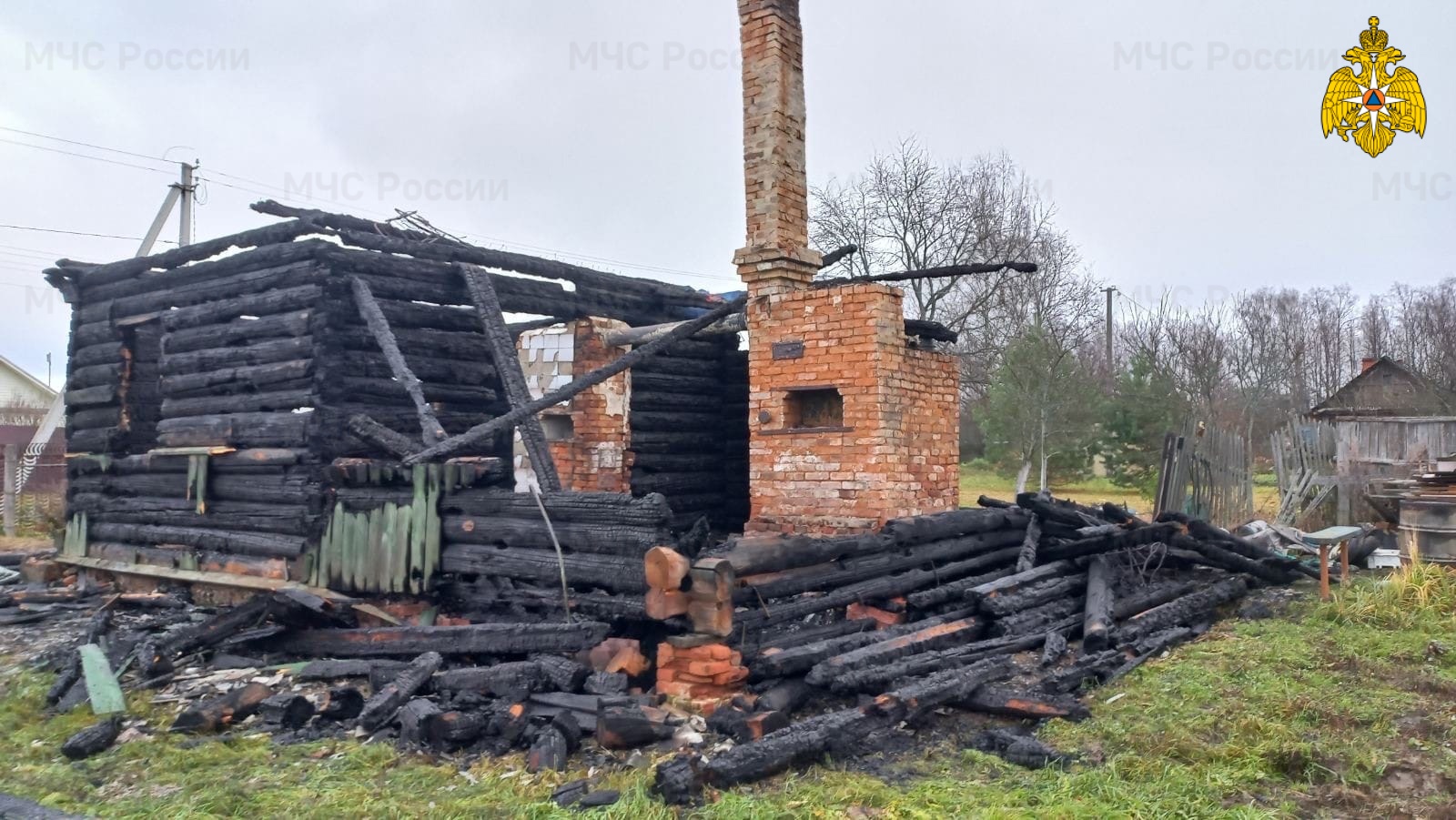 В Гагаринском районе в сгоревшем доме обнаружен труп