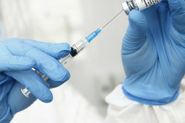 В Смоленске откроют еще один мобильный пункт вакцинации против COVID-19