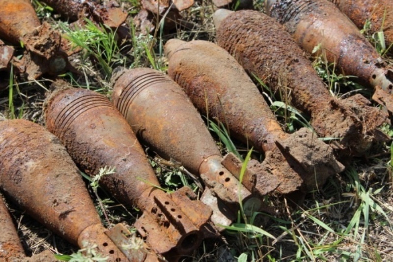 11 взрывоопасных предметов времен войны обнаружили в Смоленской области
