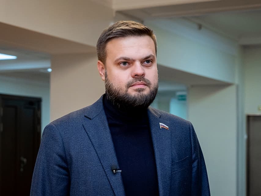 Депутат Госдумы от Смоленской области Артём Туров подвел итоги третьего чтения бюджета на 2022-2024 год