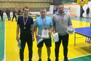 Смоленские спасатели завоевали «бронзу» турнира по настольному теннису