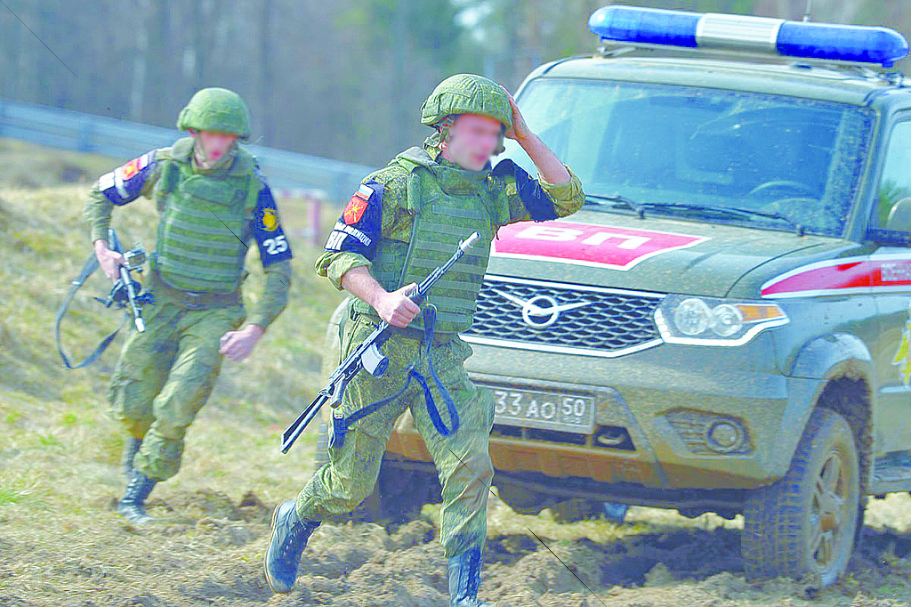 Смоленская военная полиция отмечает профессиональный праздник