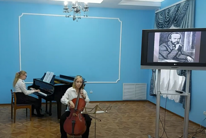 В Смоленской областной библиотеке прошли музыкально-литературные мероприятия