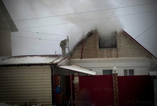 Жилой дом и гараж горели в Смоленске
