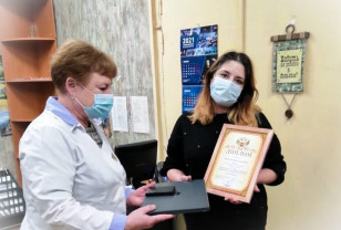 Лучшие медсестры и фельдшеры Смоленской области получили награды
