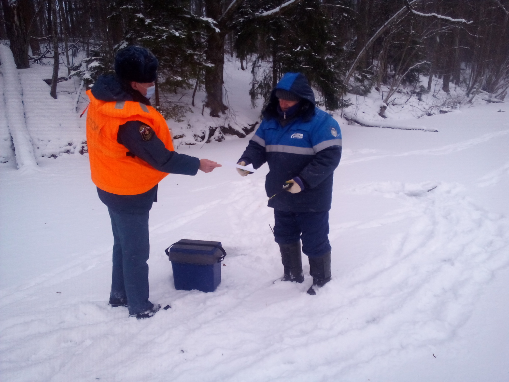 МЧС сообщает о толщине льда на водоемах Смоленской области на 29 декабря