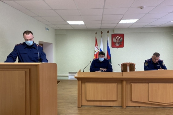  В Смоленске Анатолий Уханов провел оперативное совещание в Следственном комитете