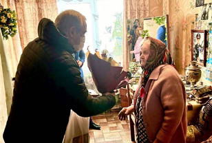 Сергей Неверов помог ветерану заменить газовое отопительное оборудование в доме