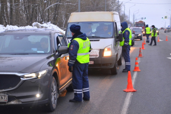 В Смоленской области за сутки зафиксировали 482 нарушения правил дорожного движения