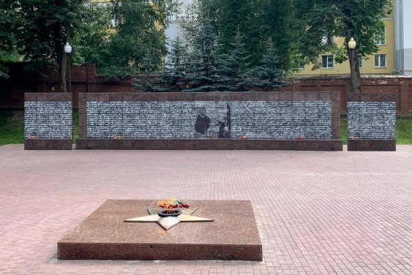 В Смоленской области объявлен сбор фотографий для размещения на мемориальной стеле «Бессмертный полк»
