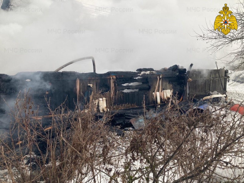Стали известны подробности пожара в Холм-Жирковском районе