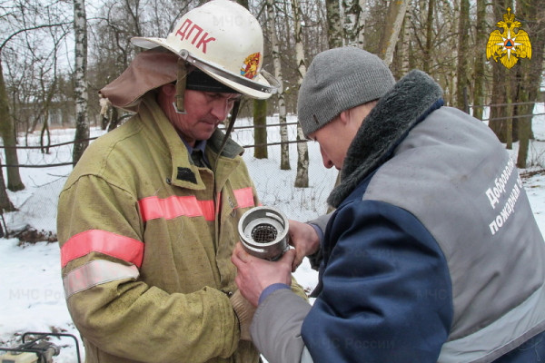 В Смоленской области добровольцев за неделю два раза привлекли к тушению пожаров