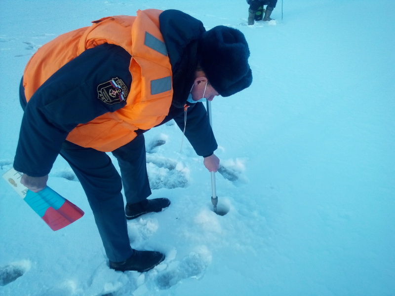 МЧС сообщает о толщине льда на водоемах Смоленской области на 18 февраля