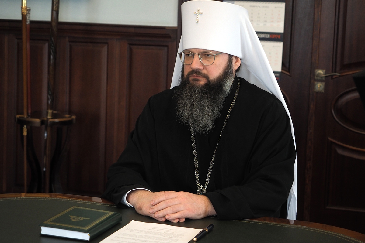 Поздравление митрополита Исидора с Днём защитника Отечества