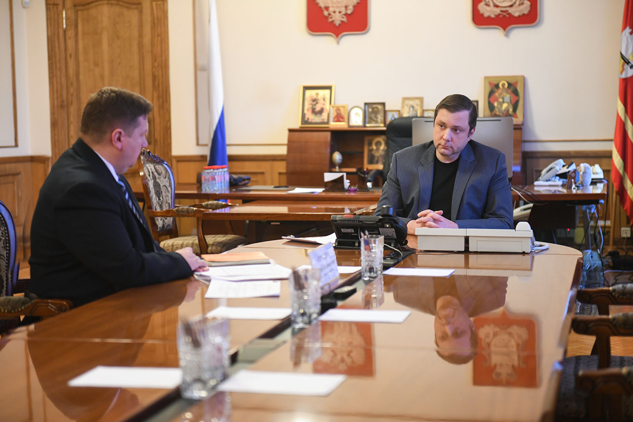 Губернатор обсудил с профильным заместителем вопросы инвестиционного развития Смоленской области