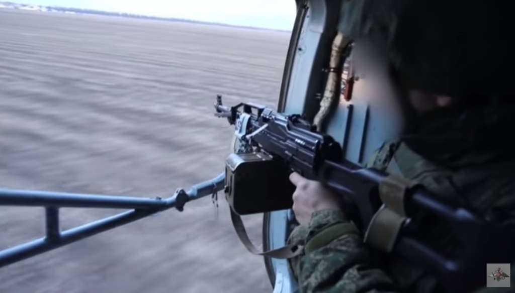 Минобороны опубликовало видео уничтожения украинской военной техники на окраине Чернигова 