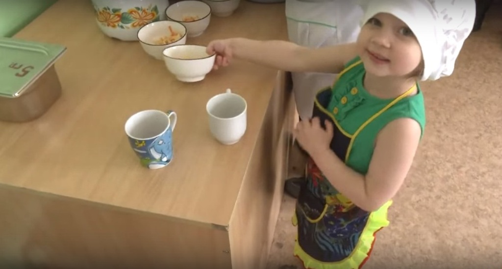 В Смоленске проверили качество питания детей в детских садах
