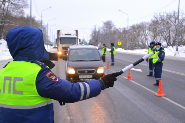 2 апреля Госавтоинспекция проведёт в Смоленске сплошные проверки водителей