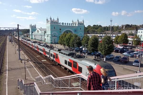 Смоляне смогут добраться в Крым на поезде