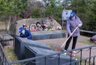Смоленские единороссы благоустроят мемориалы и братские могилы ко Дню Победы