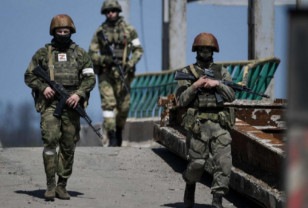 Пленный боец ВСУ: Украинским военным под видом обезболивающего раздают наркотики