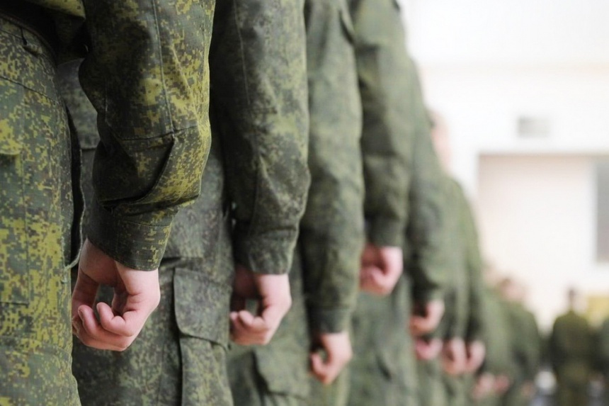 Первые отправки смолян в ряды российских Вооруженных сил по призыву начнутся в третьей декаде мая