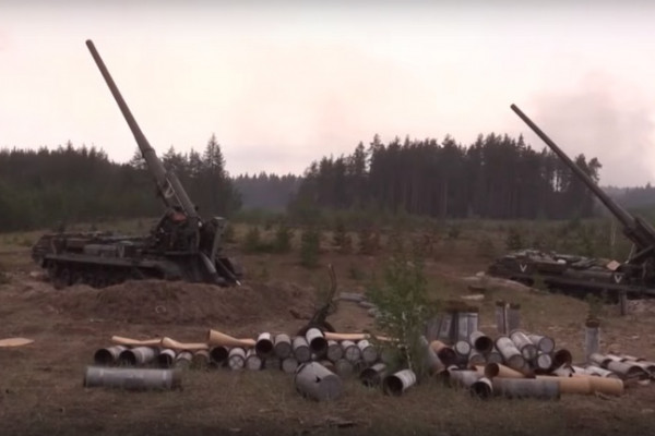 Минобороны показало кадры работы артиллерийских установок 2С7М «Малка»