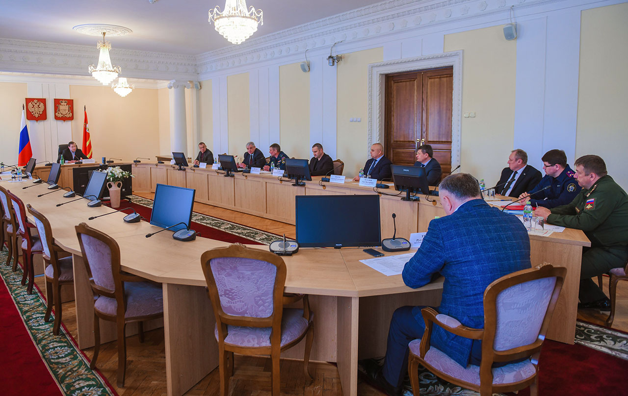 Алексей Островский провел внеочередное заседание региональной антитеррористической комиссии