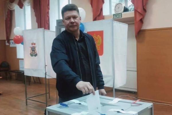 Заведующий спортивным клубом «Лидер» в поселке Холм-Жирковский рассказал о своем участии в выборах