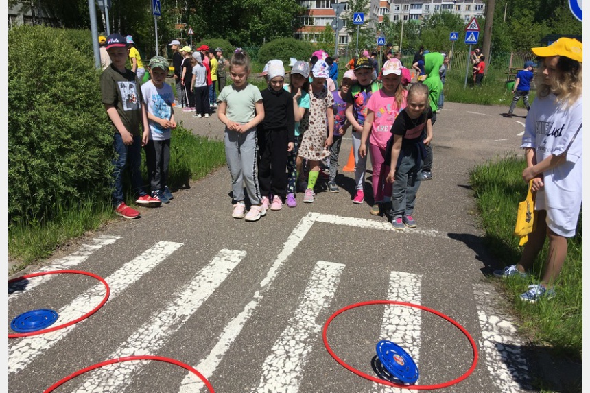 В Смоленске реализуется городской проект по безопасности детей на дорогах