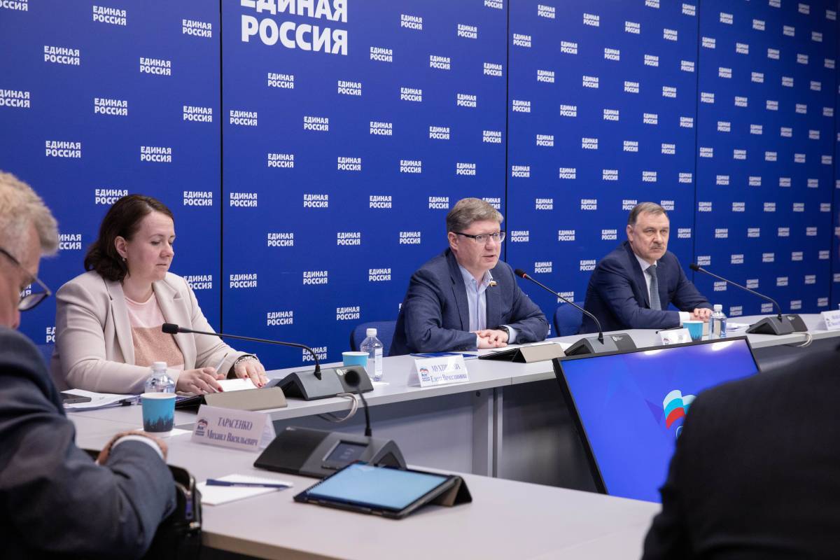 «Единая Россия» и Минтруд подготовят поправки в закон о занятости и Трудовой кодекс