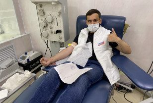 Активисты «Молодой Гвардии Единой России» приняли участие во Всемирном дне донора крови