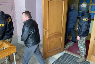 По материалам смоленского УФСБ осудили госслужащего за получение взяток