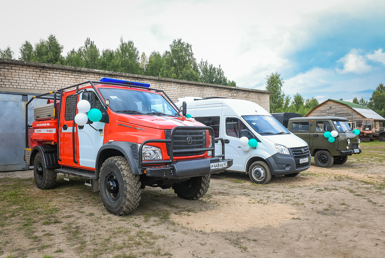 3 единицы новой спецтехники передали Лесопожарной службе Демидовского района