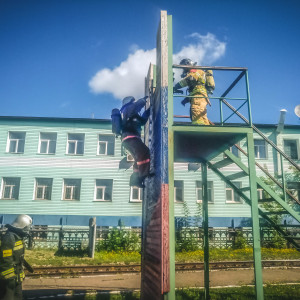 Пожарные Смоленска прошли занятия по морально-психологической подготовке