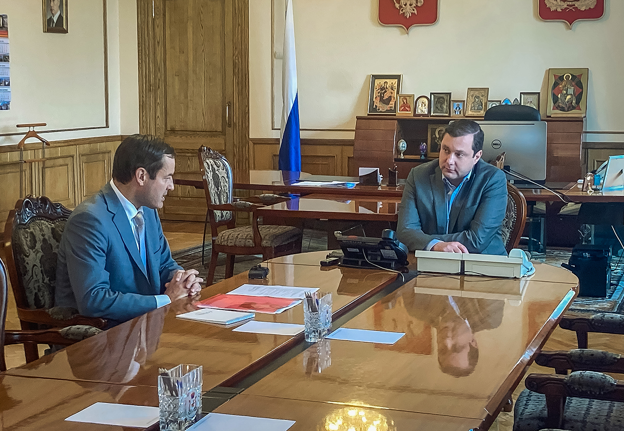Алексей Островский провел рабочую встречу с ректором Смоленского медуниверситета