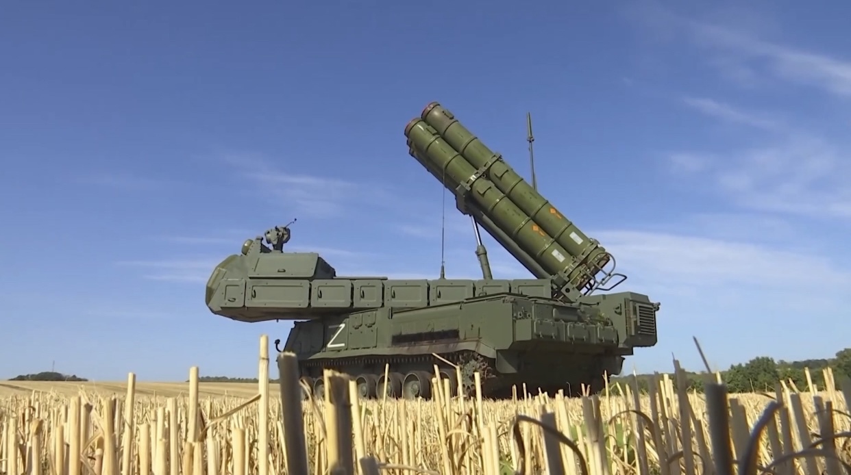 Минобороны опубликовало кадры боевой работы расчетов российских ЗРК «Бук-М3»