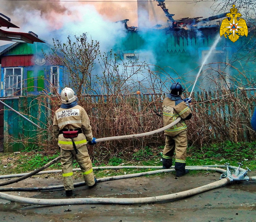 В деревне Валутино Смоленского района случился пожар