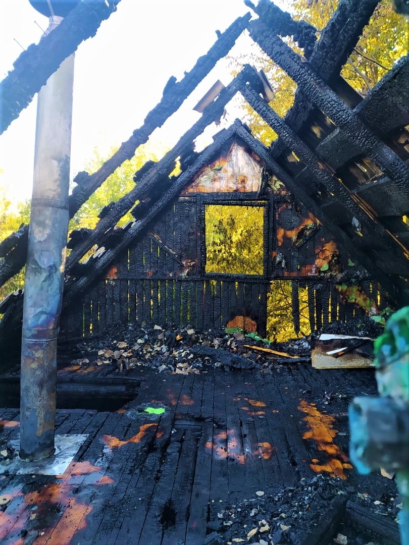 В Смоленской области из-за неисправного дымохода загорелась баня