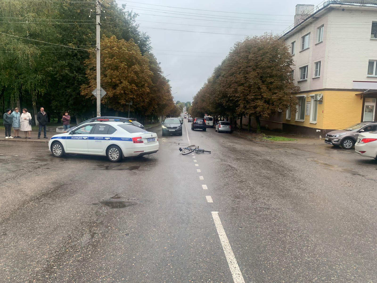 В Рославле в ДТП пострадал велосипедист