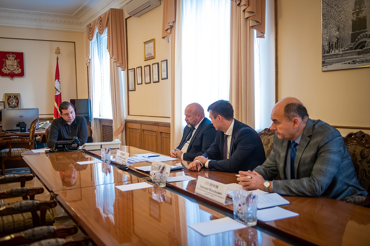 Губернатор Смоленской области подверг жесткой критике работу профильных городских чиновников