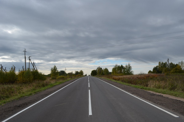 В Смоленской области отремонтировали дорогу в Монастырщину