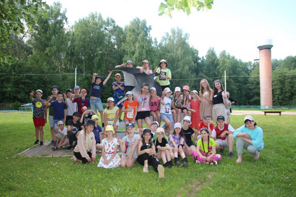 Более 1000 детей отдохнули этим летом в летнем оздоровительном центре ПАО «Дорогобуж»