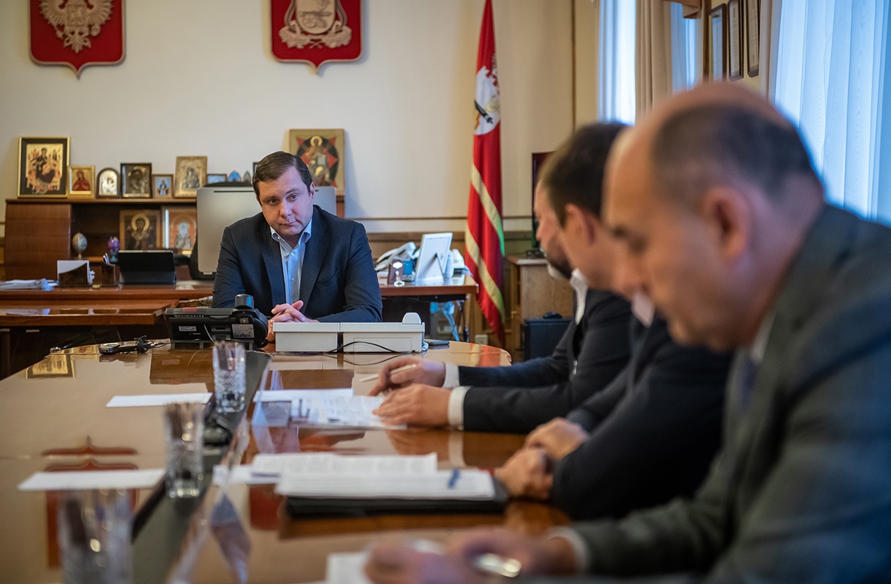 Губернатор Алексей Островский рассказал о темпах ремонта мостов в Смоленске и Вязьме